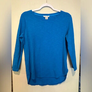 Tommy Bahama size Small‎ Petite bright blue long sleeve shirt